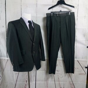 Bertolini 42R Olive Striped 2pc Suit
